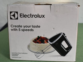 Mixer ręczny ELEKTROLUX. Nieużywany. 230V